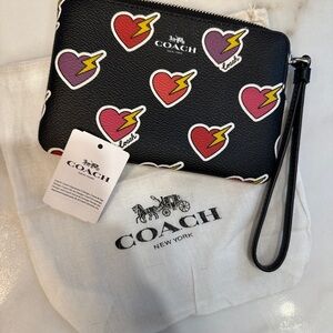 NWT Coach Black Wristlet Heart and Lightning Bolt Print w/ Branded Dust Bag